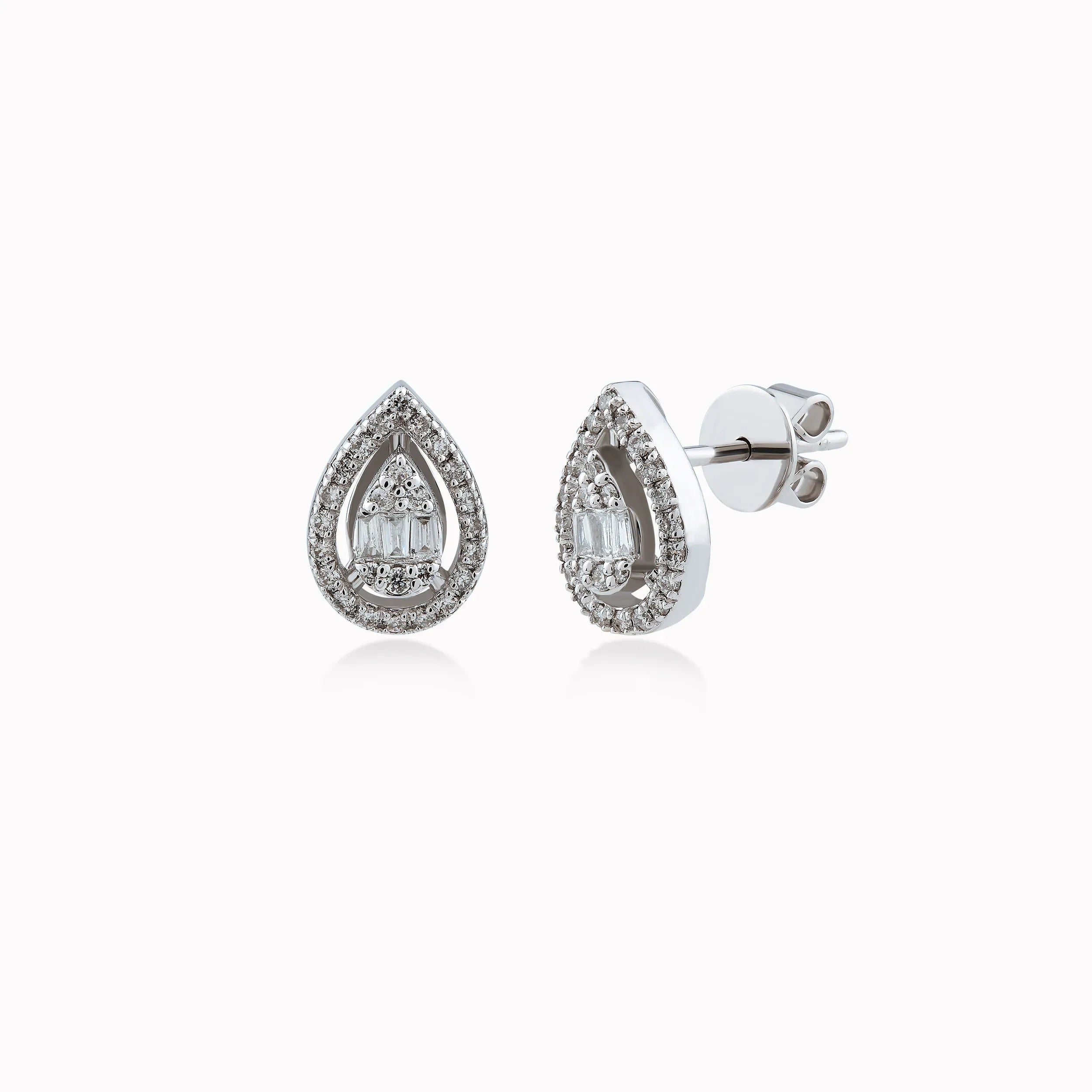 14K White Gold Diamond Earrings — 0.28 ct