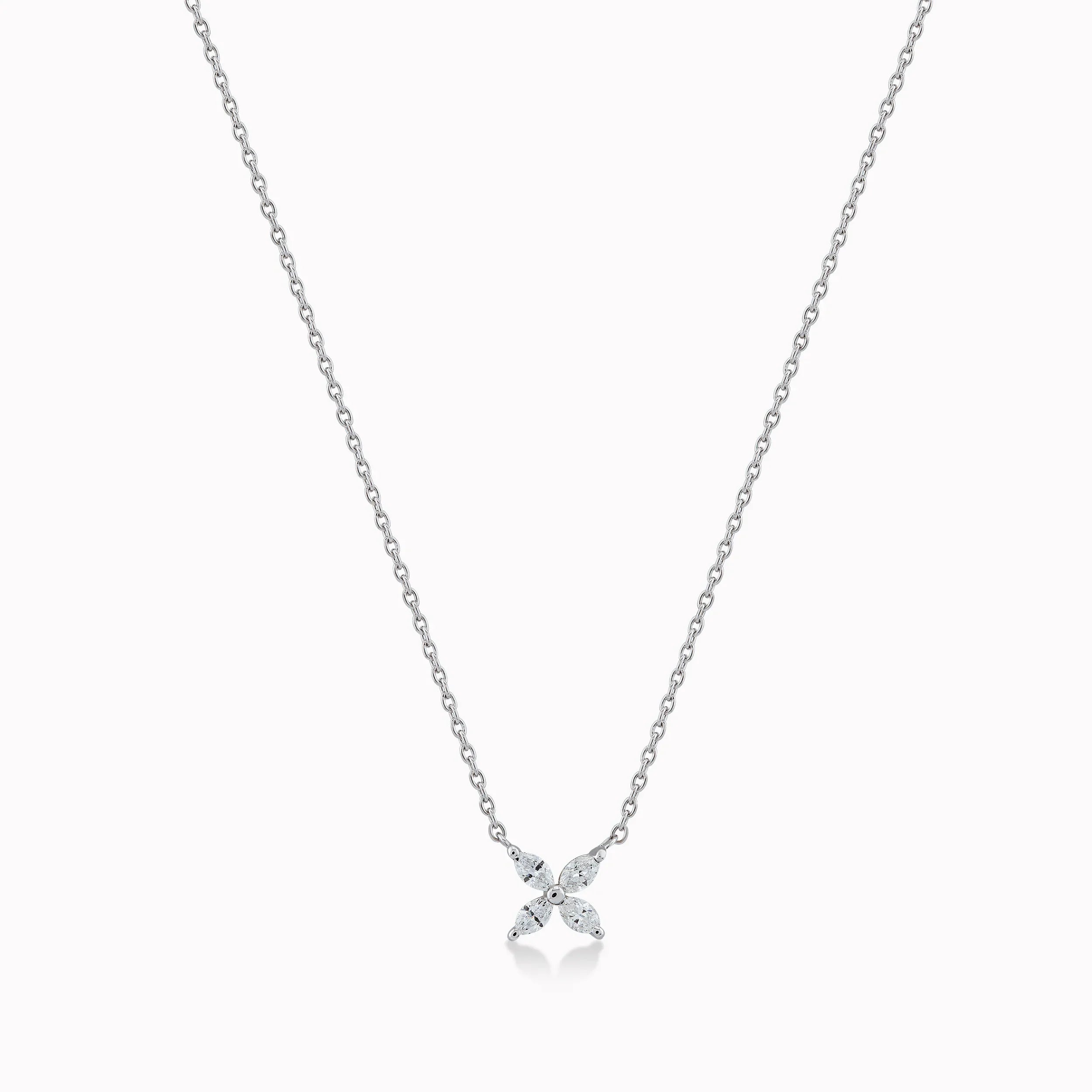 18K White Gold Diamond Pendant Necklace — 0.20 ct