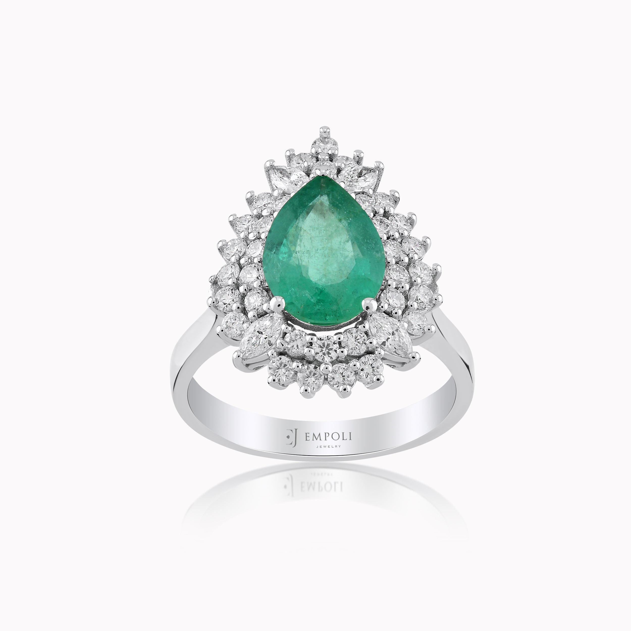 18K White Gold Emerald & Diamond Ring — 0.64 ct Emerald · 0.55 ct Diamonds