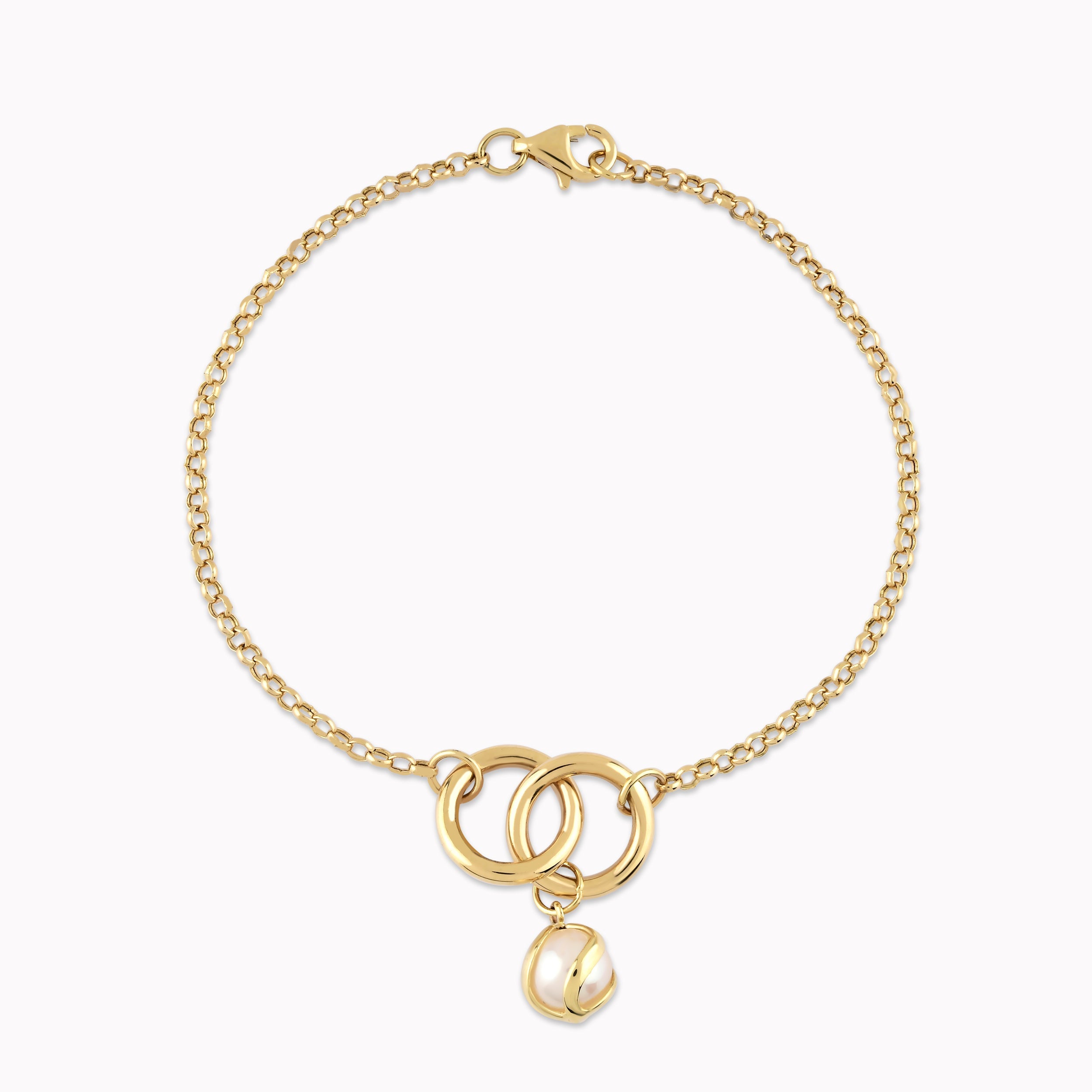 14K Yellow Gold Pearl Bracelet